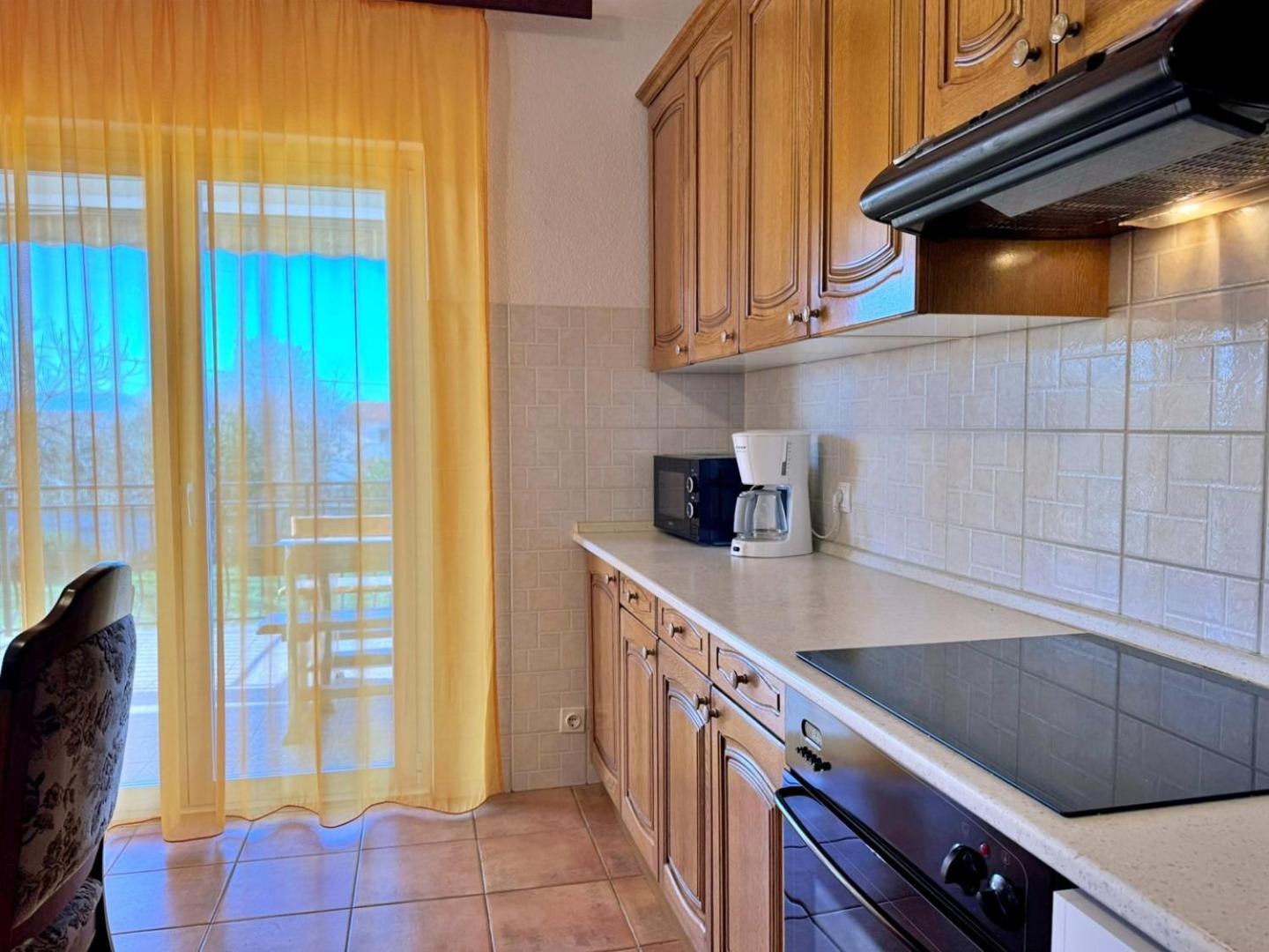Apartments Pavle Malinska Bagian luar foto