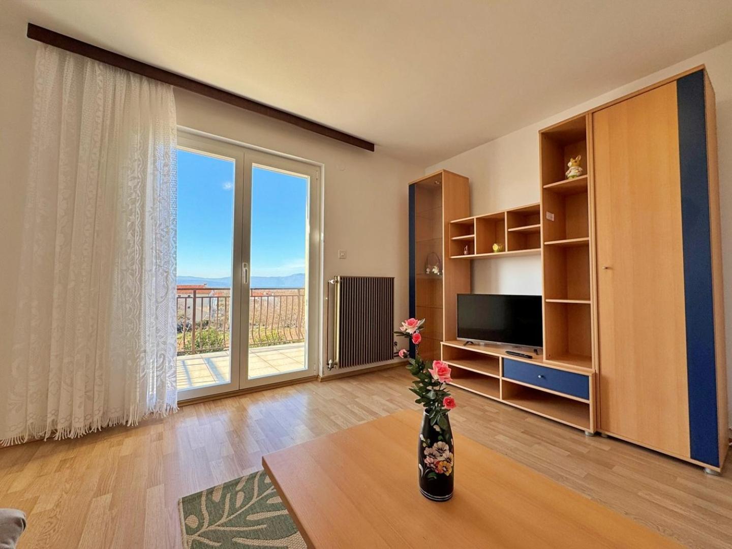 Apartments Pavle Malinska Bagian luar foto