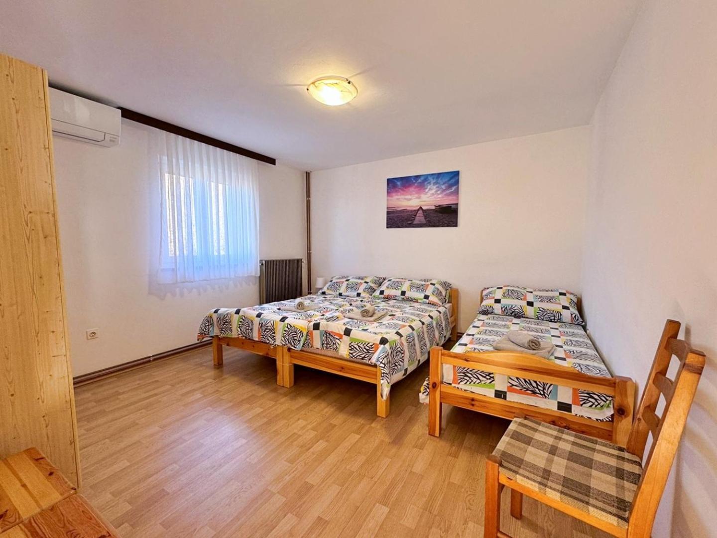 Apartments Pavle Malinska Bagian luar foto