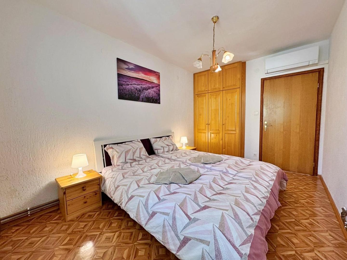 Apartments Pavle Malinska Bagian luar foto