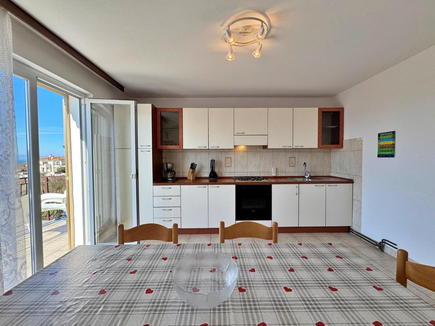 Apartments Pavle Malinska Bagian luar foto